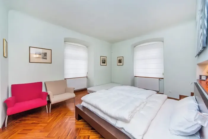 Prodej bytu 2+kk, Praha - Malá Strana, Nosticova, 67 m2