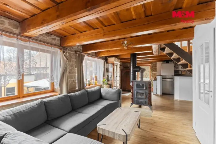 Prodej zemědělské usedlosti, Jarpice, 380 m2