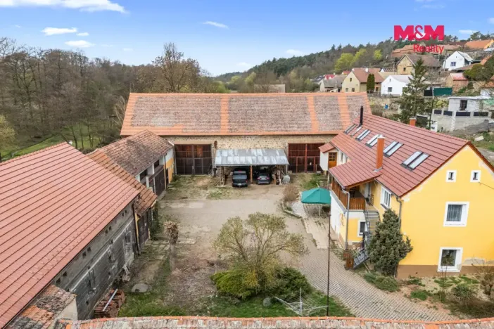 Prodej zemědělské usedlosti, Jarpice, 380 m2