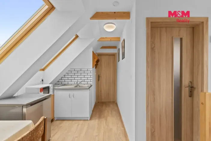Prodej rodinného domu, Jarpice, 380 m2