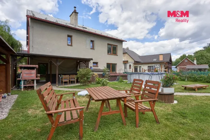Prodej rodinného domu, Březnice, 260 m2