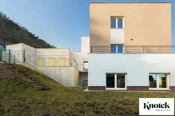 Prodej bytu 4+kk, Tišnov, Dřínová, 111 m2
