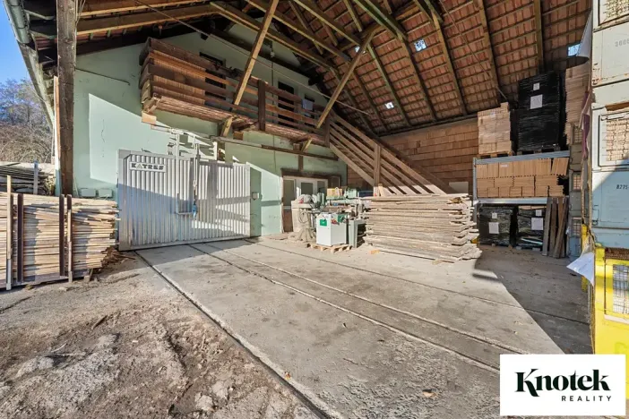 Pronájem výrobních prostor, Račice-Pístovice, 479 m2