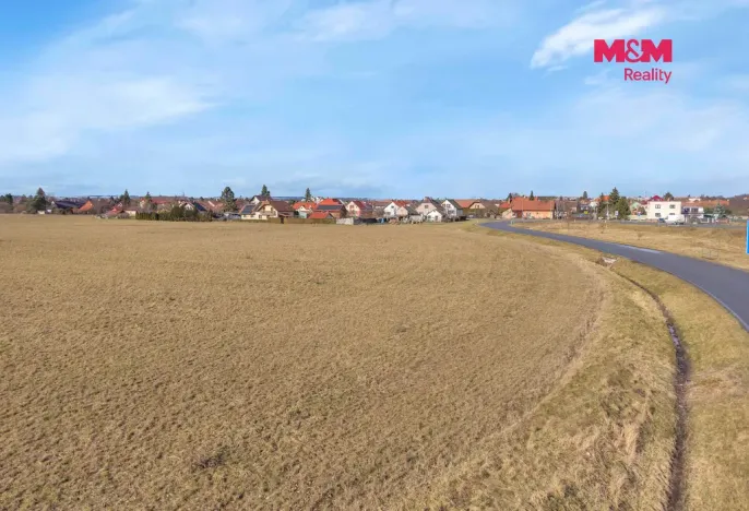 Prodej komerčního pozemku, Opatovice nad Labem, 8400 m2