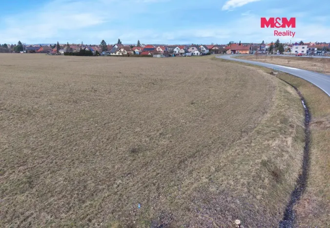 Prodej komerčního pozemku, Opatovice nad Labem, 8400 m2