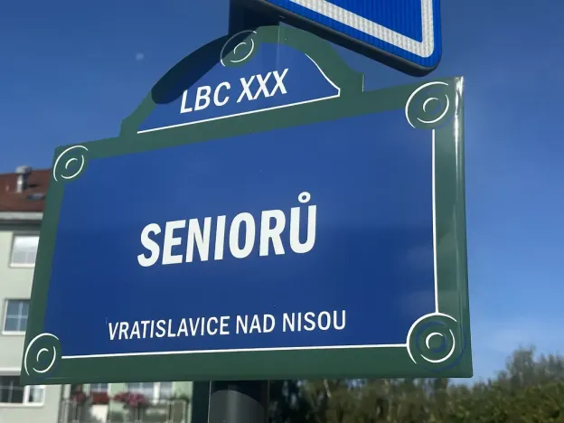 Pronájem bytu 2+kk, Liberec - Liberec VI-Rochlice, Hedvábná, 54 m2
