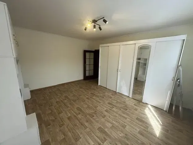 Pronájem bytu 3+1, Praha, V rovinách, 82 m2