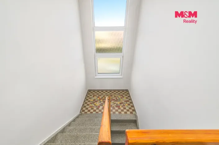 Prodej rodinného domu, Chvaletice, Budovatelů, 150 m2