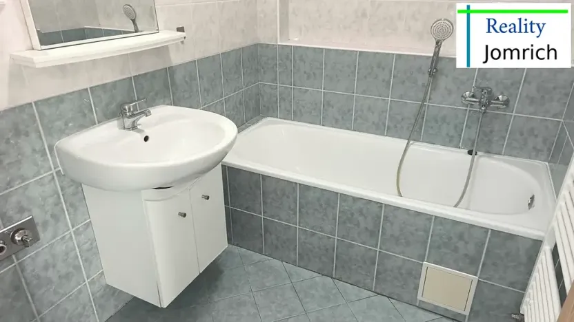 Pronájem bytu 2+kk, Liberec, Jeronýmova, 58 m2