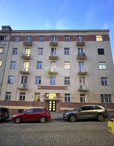 Prodej bytu 3+kk, Praha - Podolí, Levá, 137 m2