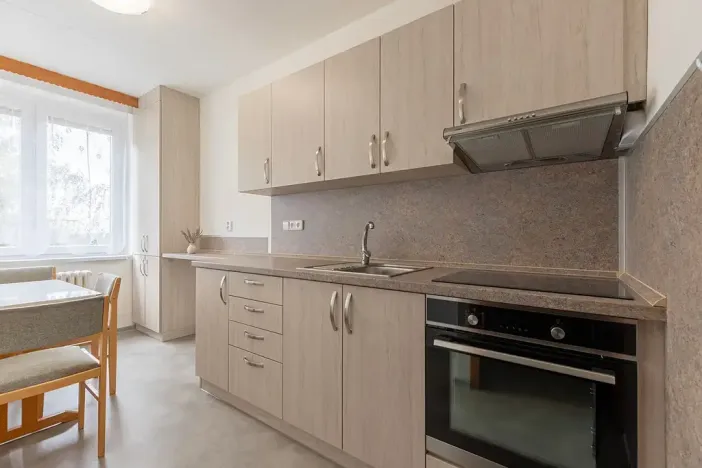 Prodej bytu 3+1, Brno, Konradova, 75 m2