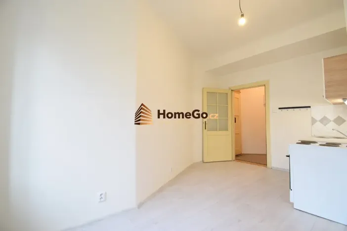 Pronájem bytu 2+kk, Praha - Nusle, Na Vítězné pláni, 53 m2