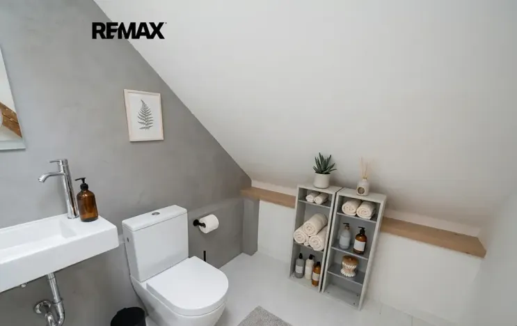 Prodej rodinného domu, Běleč, 200 m2