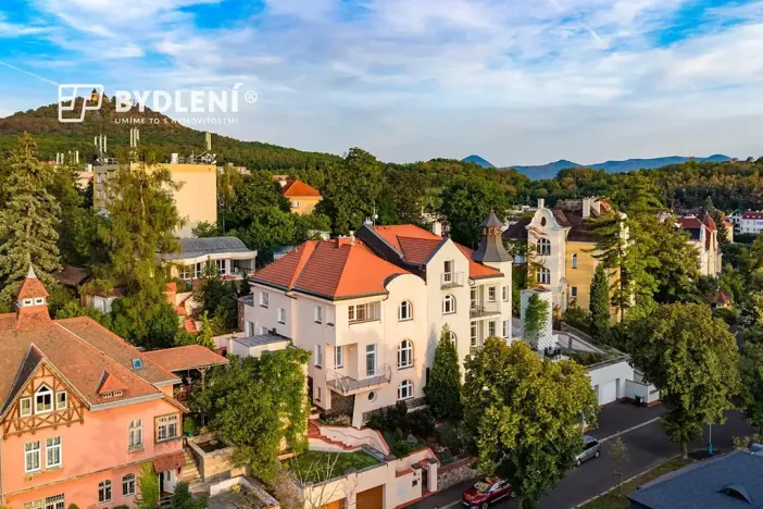 Prodej rodinného domu, Teplice, Josefa Šafaříka, 382 m2