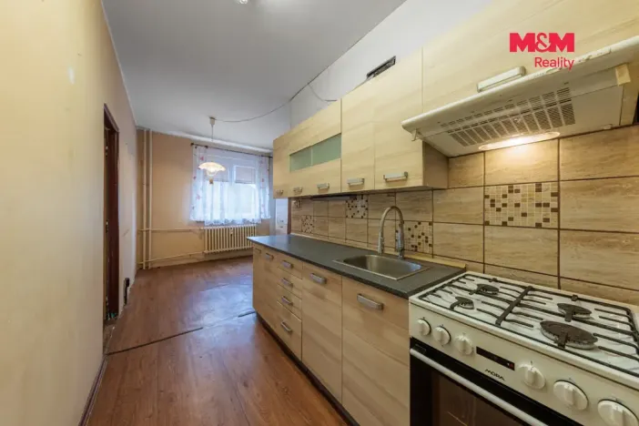 Prodej bytu 2+1, Kynšperk nad Ohří, náměstí SNP, 46 m2