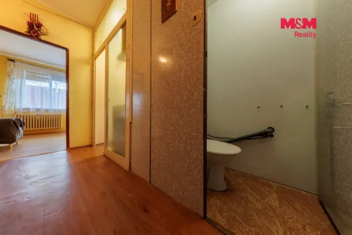 Prodej bytu 2+1, Kynšperk nad Ohří, náměstí SNP, 46 m2