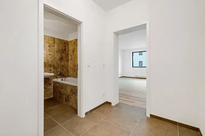 Pronájem bytu 1+kk, Kladno, Lesík, 33 m2