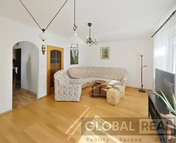 Pronájem bytu 2+1, Jihlava, Fibichova, 54 m2