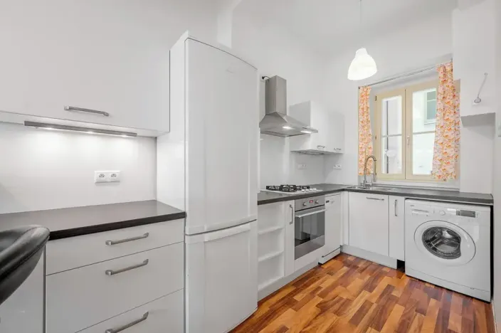 Pronájem bytu 2+kk, Praha - Bubeneč, Rooseveltova, 58 m2
