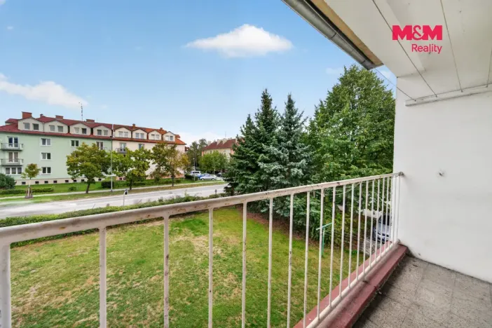 Prodej bytu 3+1, Třeboň - Třeboň II, Souběžná, 64 m2