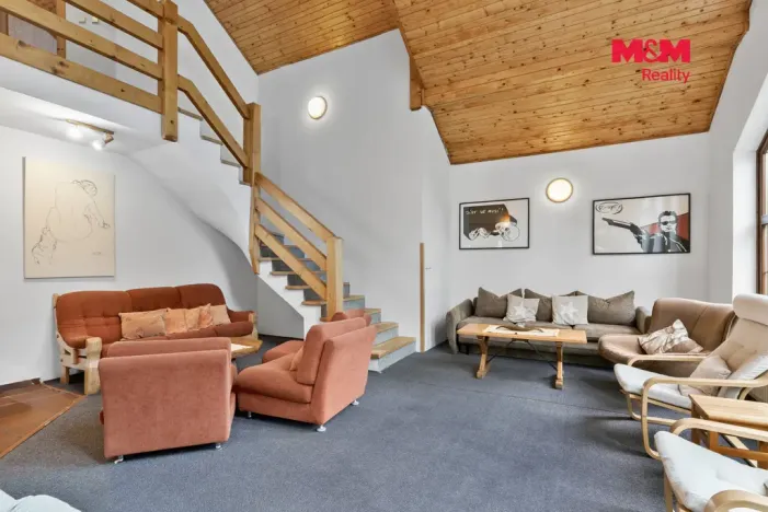 Prodej rodinného domu, Harrachov, 341 m2