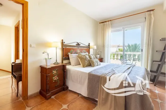Prodej rodinného domu, Oliva, Španělsko, 150 m2