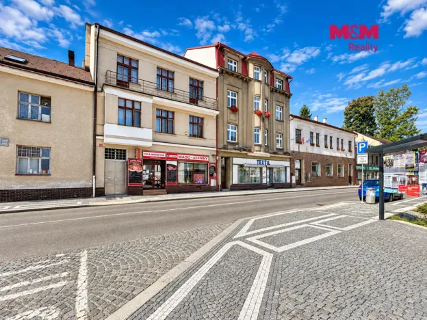 Pronájem bytu 4+kk, Úpice, Regnerova, 98 m2