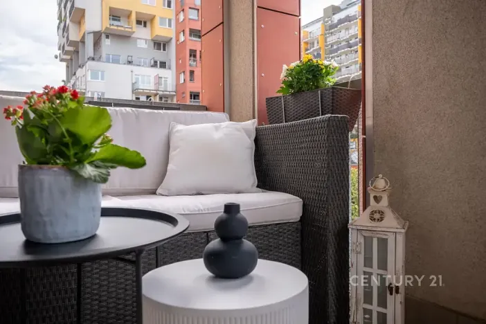 Prodej bytu 2+kk, Praha - Vysočany, Pod Harfou, 58 m2