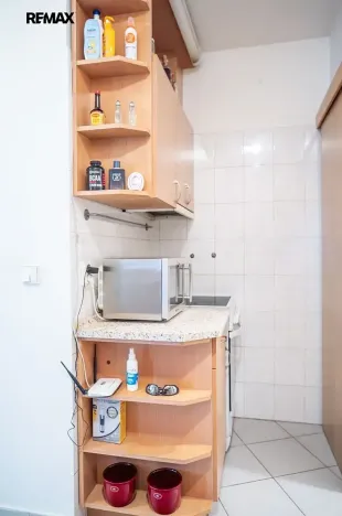 Prodej bytu 2+kk, Hradec Králové, Za Škodovkou, 68 m2