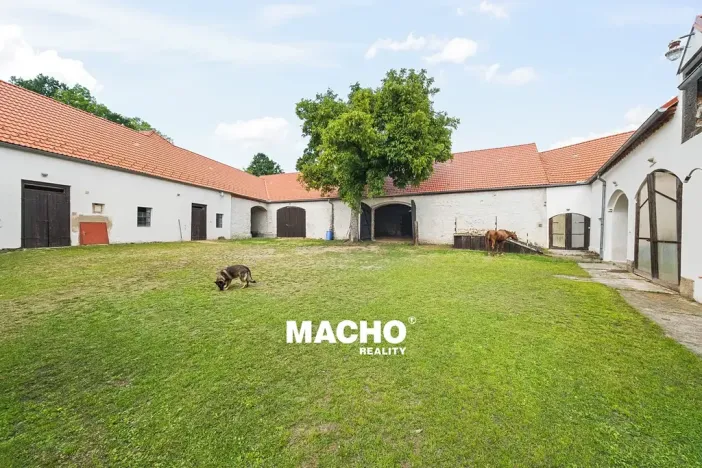 Prodej zemědělské usedlosti, Žďár, 181 m2