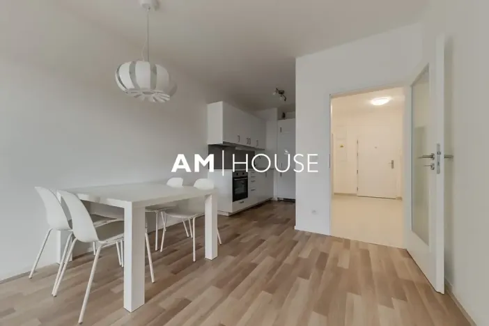 Prodej bytu 2+kk, Praha - Strašnice, Zvěřinova, 60 m2