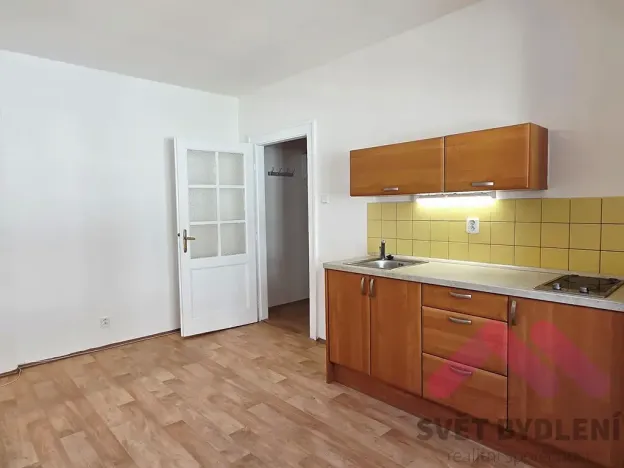 Pronájem bytu 2+kk, Praha - Řepy, Čistovická, 38 m2