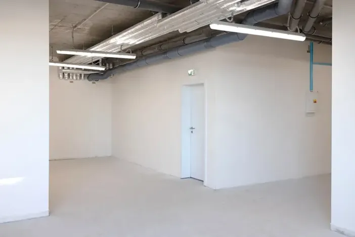 Prodej obchodního prostoru, Praha - Modřany, Kolmanova, 135 m2