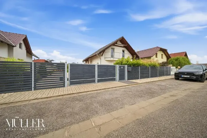 Prodej rodinného domu, České Meziříčí, V Poli, 158 m2