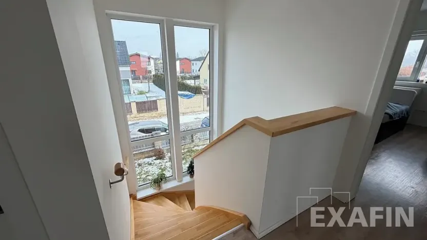 Prodej rodinného domu, Kostelec nad Labem, K Jahodovce, 170 m2