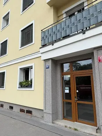 Prodej bytu 2+1, Praha - Braník, Novodvorská, 75 m2