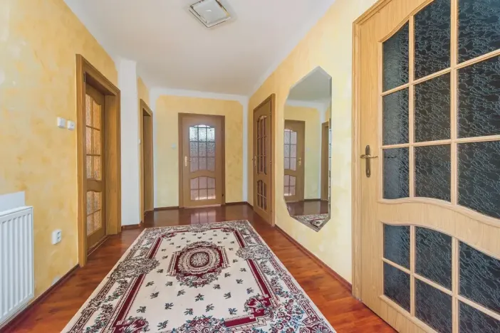 Prodej rodinného domu, Sobětuchy, 240 m2