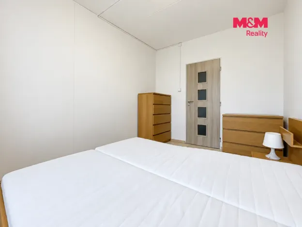 Prodej bytu 2+kk, Praha - Braník, Novodvorská, 40 m2
