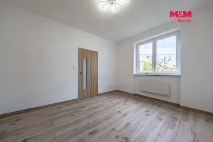 Pronájem bytu 2+1, Tochovice, 55 m2