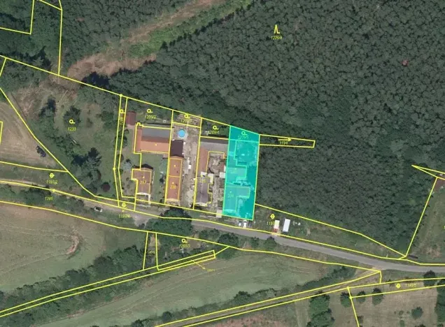 Dražba rodinného domu, Mrzky, 190 m2