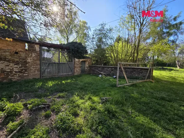 Prodej zemědělské usedlosti, Bečváry - Horní Jelčany, 90 m2