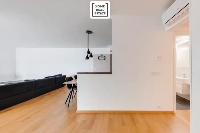 Pronájem bytu 2+kk, Praha - Smíchov, Kobrova, 100 m2