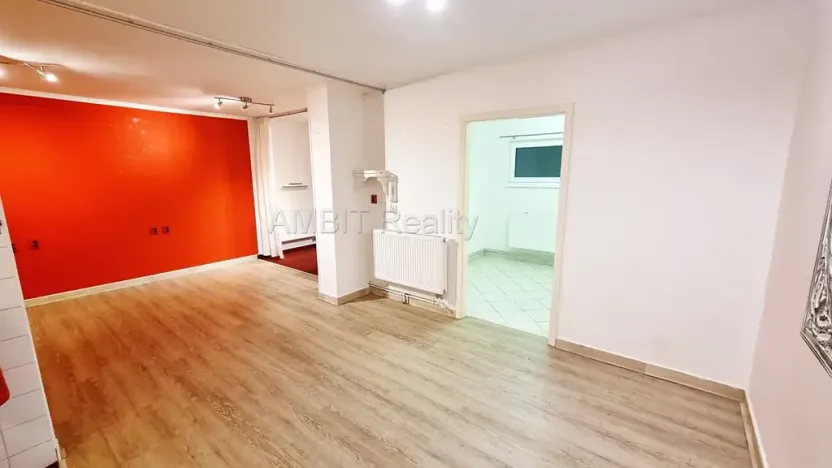 Pronájem kanceláře, Praha - Řepy, Žalanského, 60 m2