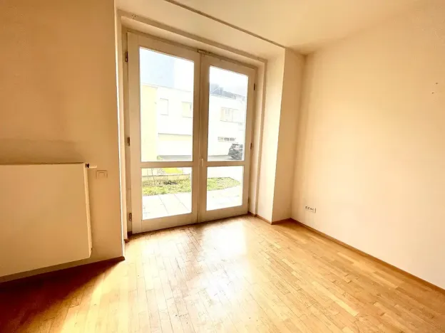 Pronájem bytu 2+kk, Praha - Holešovice, Ortenovo náměstí, 75 m2