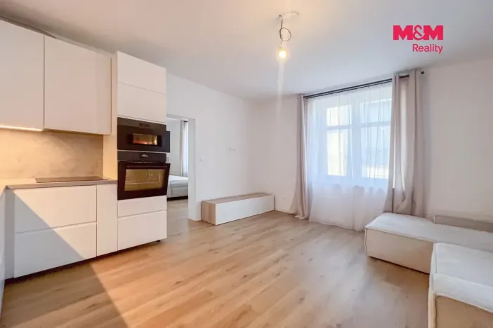 Pronájem bytu 2+kk, Mladá Boleslav - Mladá Boleslav II, Laurinova, 55 m2