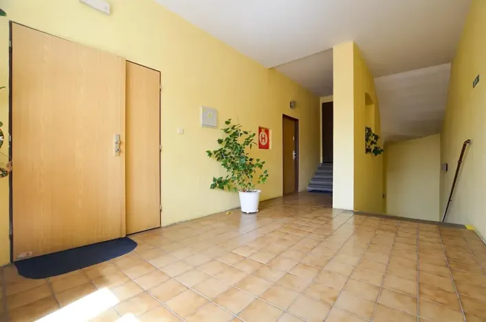 Pronájem kanceláře, Praha - Bubeneč, Mlýnská, 13 m2