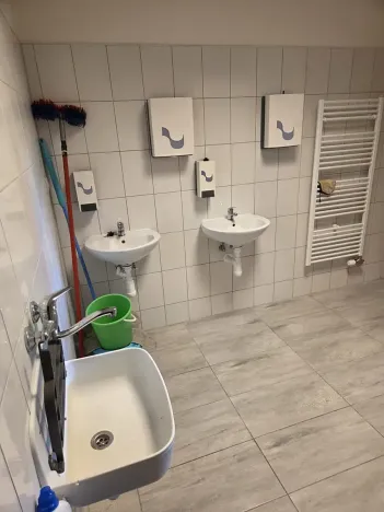 Pronájem výrobních prostor, Náměšť nad Oslavou, Masarykovo nám., 380 m2