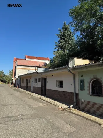 Prodej vinného sklepa, Valtice, Josefská, 72 m2