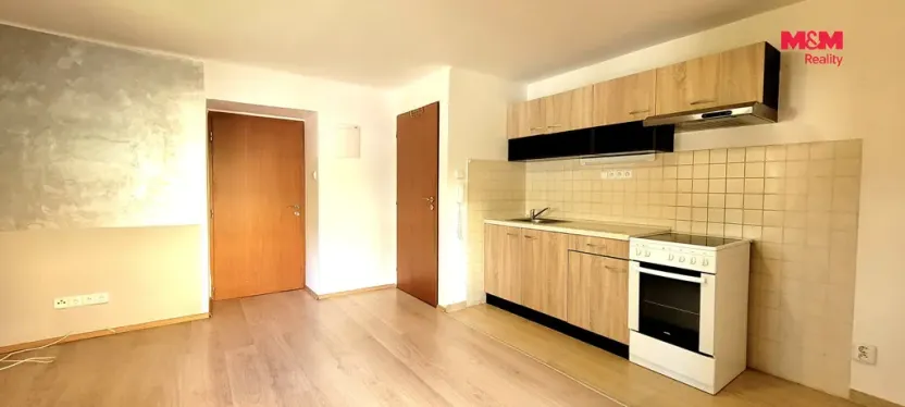 Pronájem bytu 2+kk, Jablonec nad Nisou, Rybářská, 32 m2