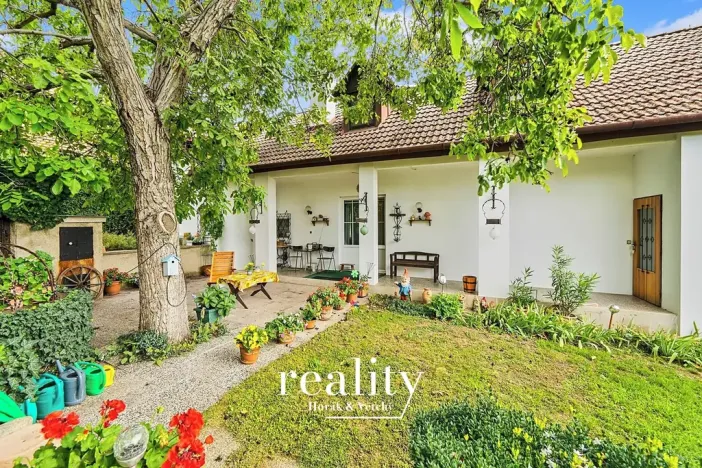 Prodej rodinného domu, Hrabětice, Hrušovanská, 158 m2